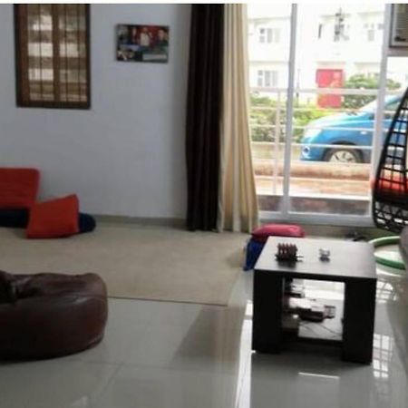 Marigold Stay Jambhulpada ภายนอก รูปภาพ