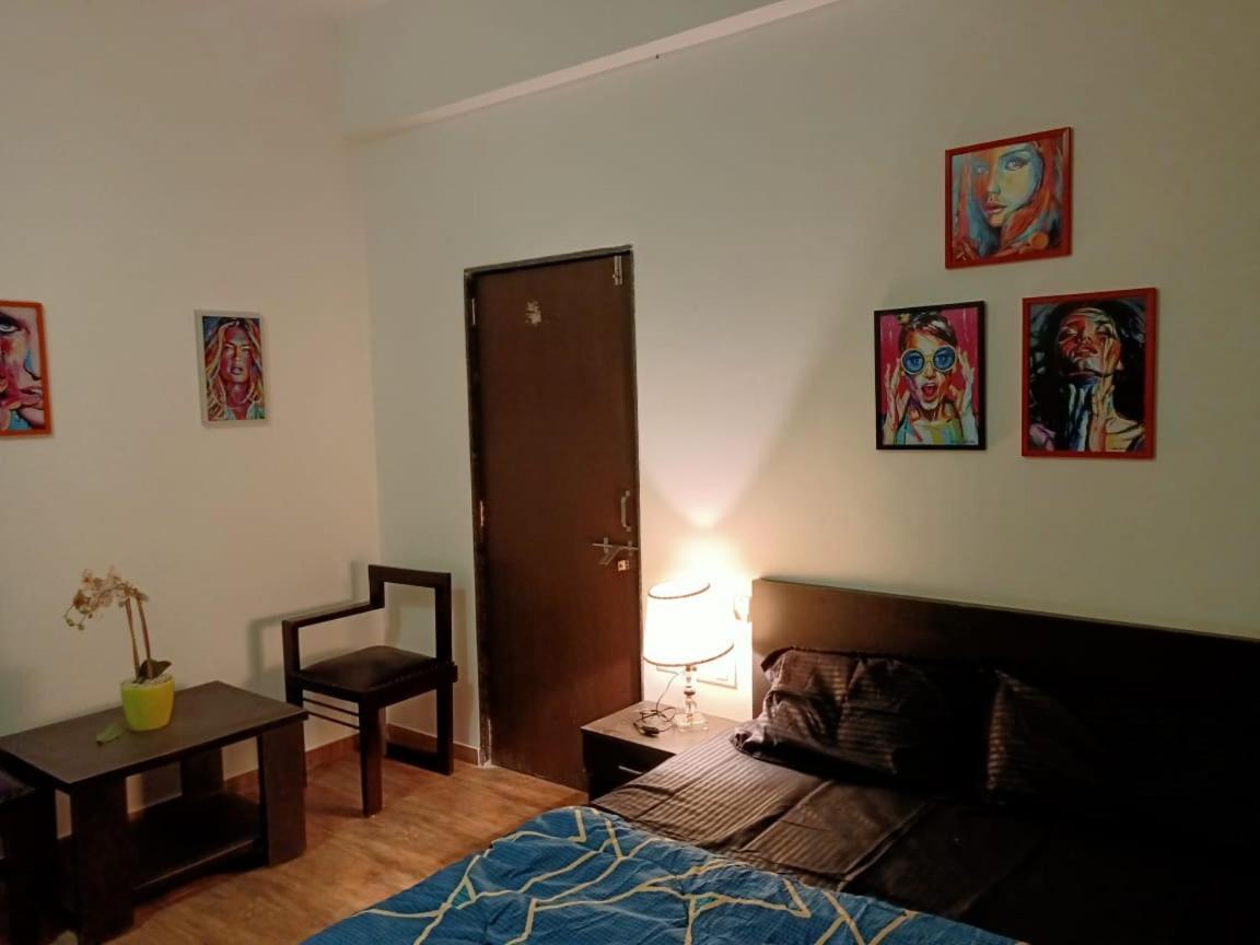 Marigold Stay Jambhulpada ภายนอก รูปภาพ