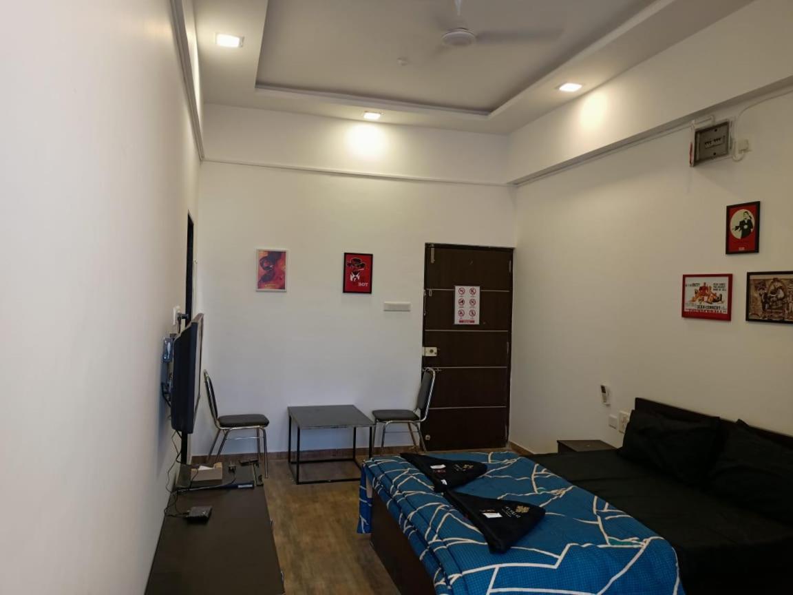 Marigold Stay Jambhulpada ภายนอก รูปภาพ